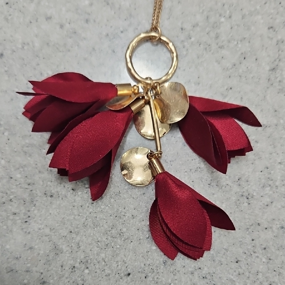Elegant Gold and Red Petal Necklace